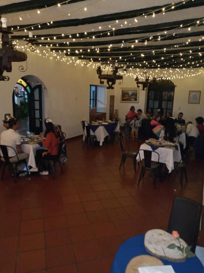 Hospederia La Roca Plaza Principal Bed & Breakfast Boyaca Exterior photo