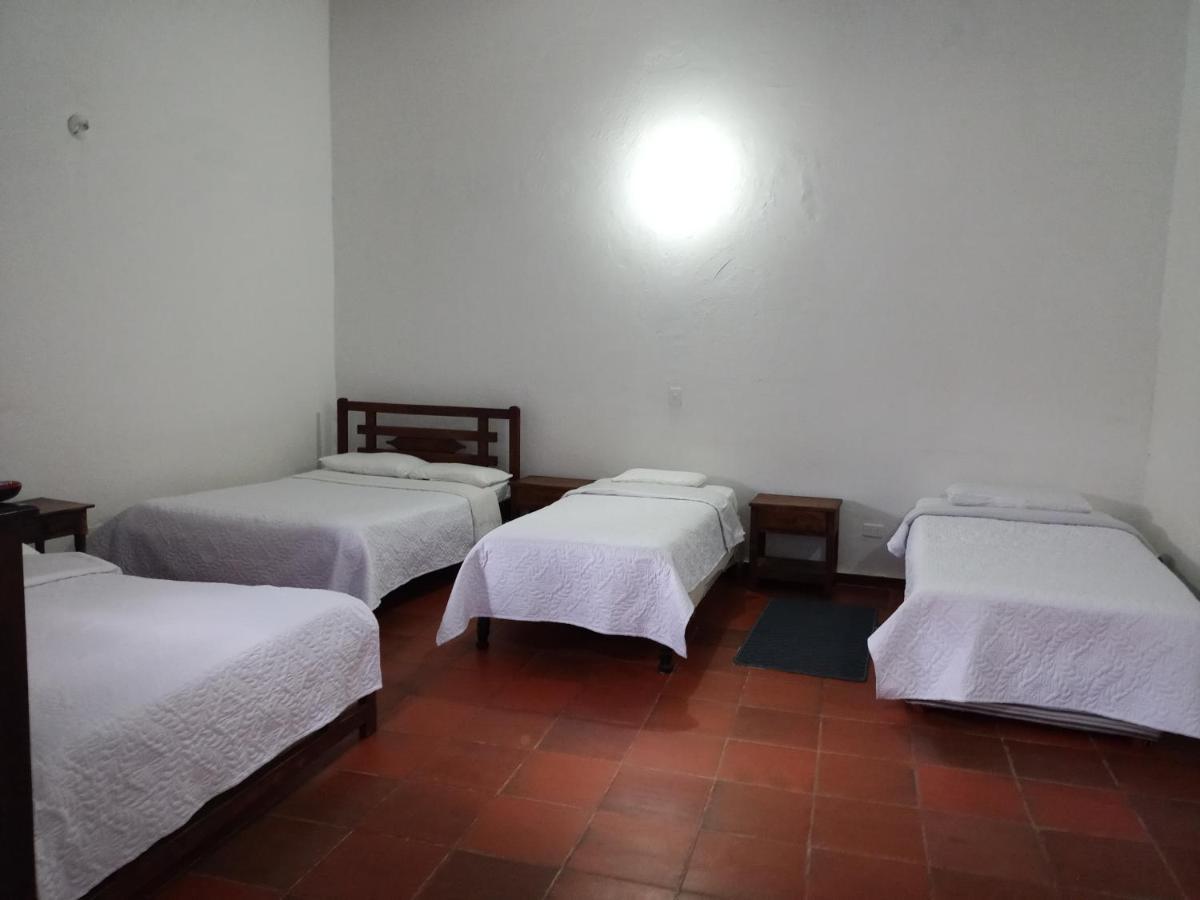 Hospederia La Roca Plaza Principal Bed & Breakfast Boyaca Exterior photo